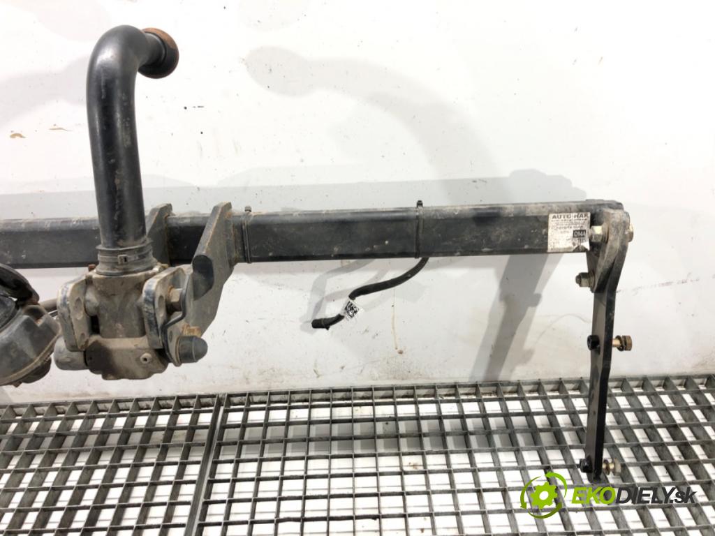 TOYOTA C-HR (_X1_) 2016 - 2022    1.2 (NGX10_) 85 kW [116 KM] benzyna 2016 - 2022  Hák tažné zařízení  (Tažná zařízení)