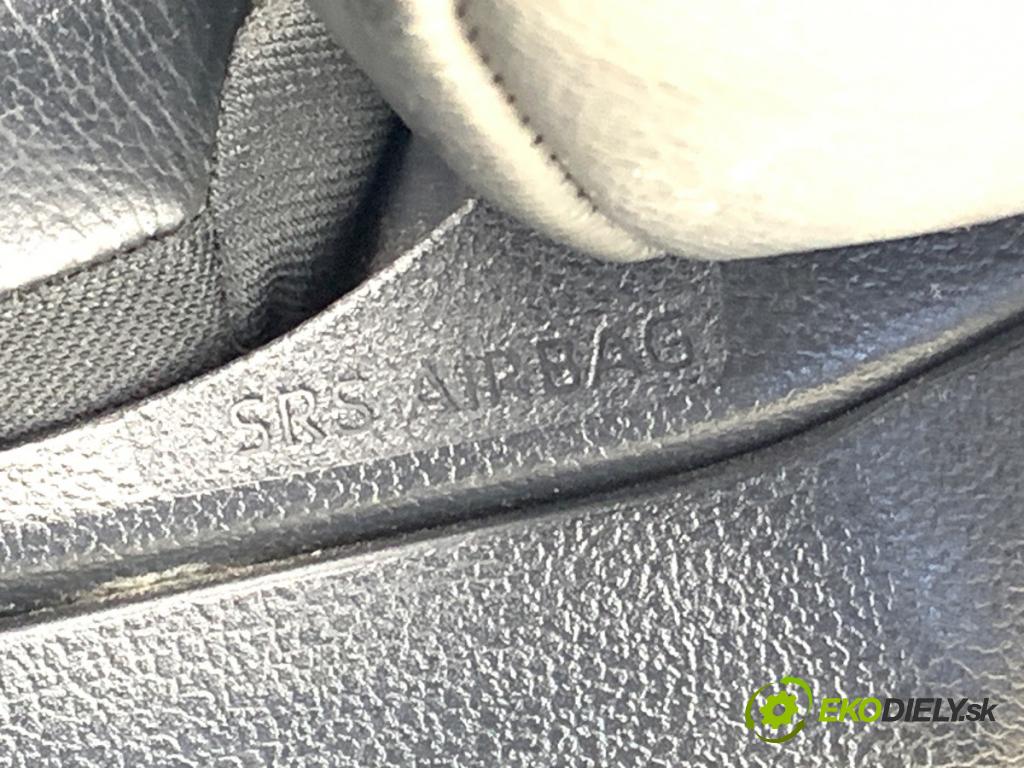 TOYOTA C-HR (_X1_) 2016 - 2022    1.2 (NGX10_) 85 kW [116 KM] benzyna 2016 - 2022  Sedadlo ľavy predný