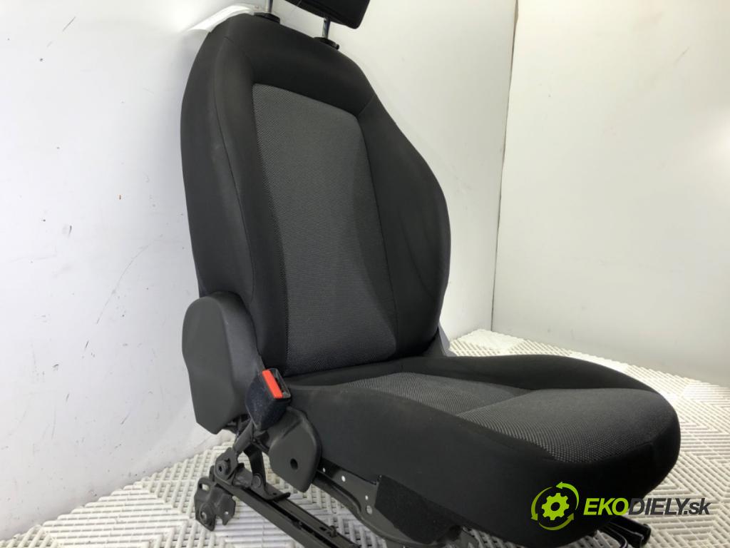 FIAT TIPO liftback (356_) 2016 - 2022    1.4 (356HXA1B) 70 kW [95 KM] benzyna 2016 - 2022  Sedadlo ľavy predný