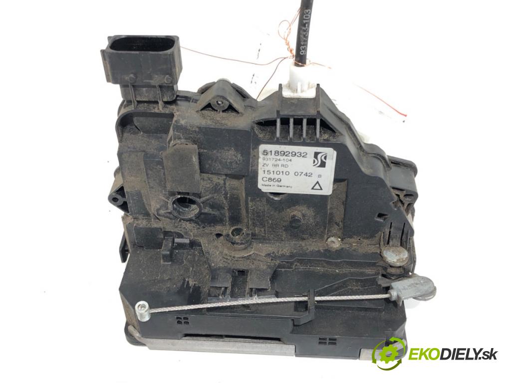 FIAT PUNTO EVO (199_) 2008 - 2022    1.4 (199AXB1A) 57 kW [77 KM] benzyna 2009 - 2012  zámok dveře pravý zadní část 51892932