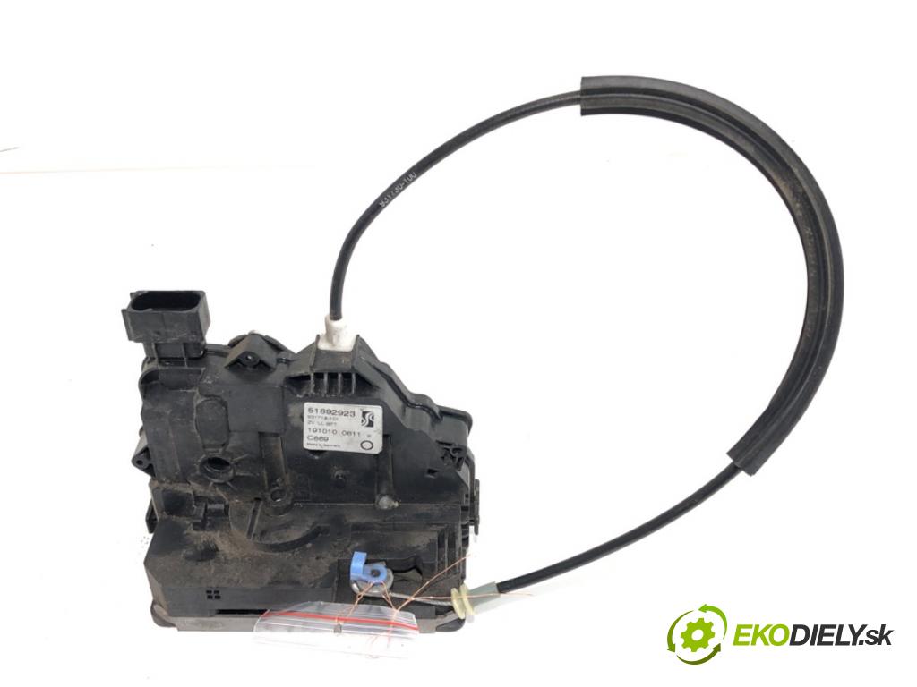 FIAT PUNTO EVO (199_) 2008 - 2022    1.4 (199AXB1A) 57 kW [77 KM] benzyna 2009 - 2012  zámok dveře pravý přední část 51892923