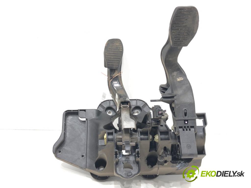 FIAT PUNTO EVO (199_) 2008 - 2022    1.4 (199AXB1A) 57 kW [77 KM] benzyna 2009 - 2012  PEDÁL: manuálne 9550003 (Pedál)