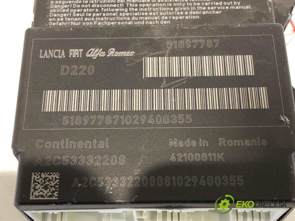 FIAT PUNTO EVO (199_) 2008 - 2022    1.4 (199AXB1A) 57 kW [77 KM] benzyna 2009 - 2012  senzor airbag 51897787 (Snímač)