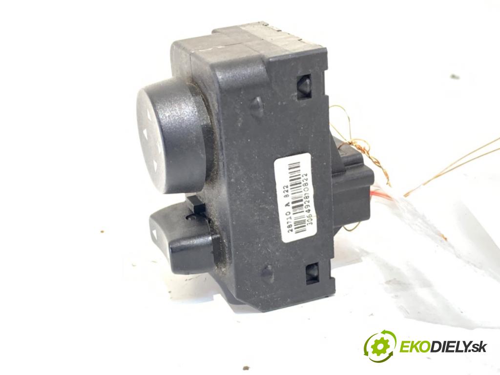 FIAT PUNTO EVO (199_) 2008 - 2022    1.4 (199AXB1A) 57 kW [77 KM] benzyna 2009 - 2012  Prepínač nastavenia spätných zrkadiel 28710A822 (Prepínač/spínač/tlačidlo a ovládač kúrenia)