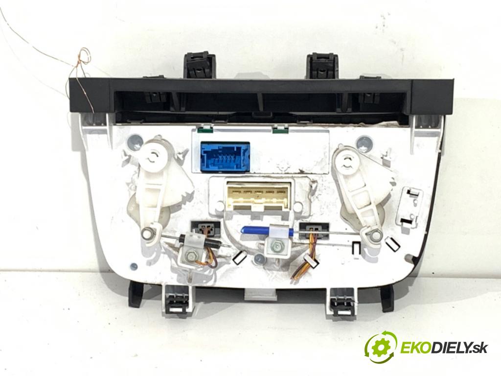 FIAT PUNTO EVO (199_) 2008 - 2022    1.4 (199AXB1A) 57 kW [77 KM] benzyna 2009 - 2012  Panel ovládania kúrenia  (Prepínač/spínač/tlačidlo a ovládač kúrenia)