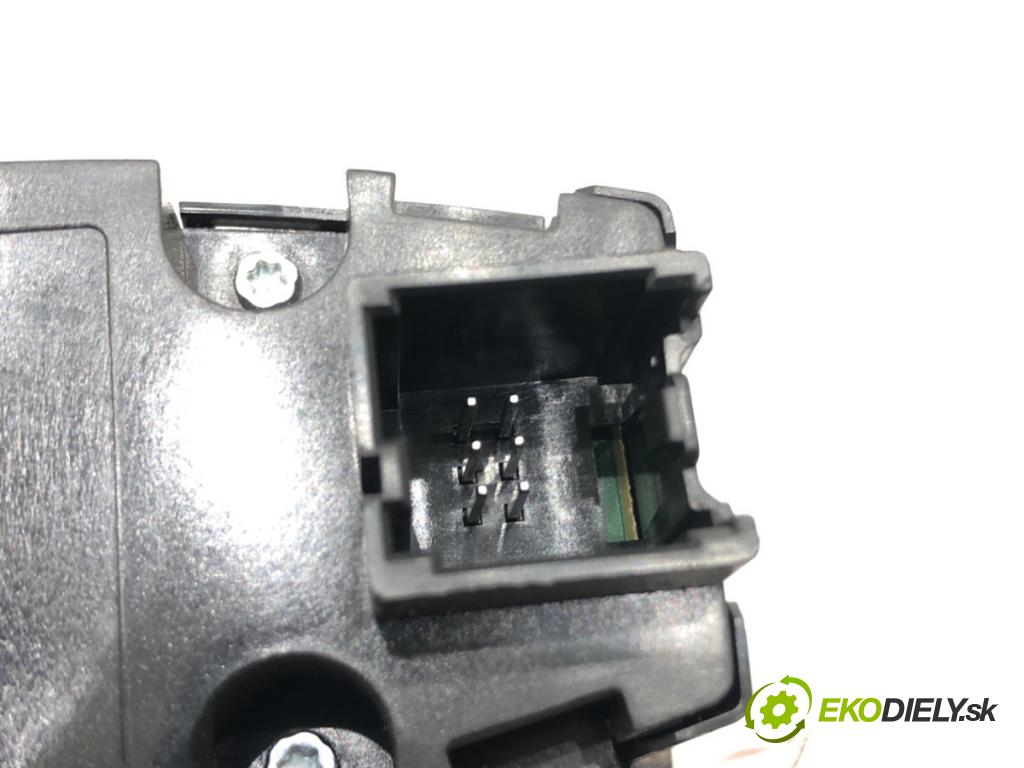 FORD FOCUS III sedan 2017 92 kW 1.6 Ti 1596 Spínač svetiel F1ET-13AC24-AB