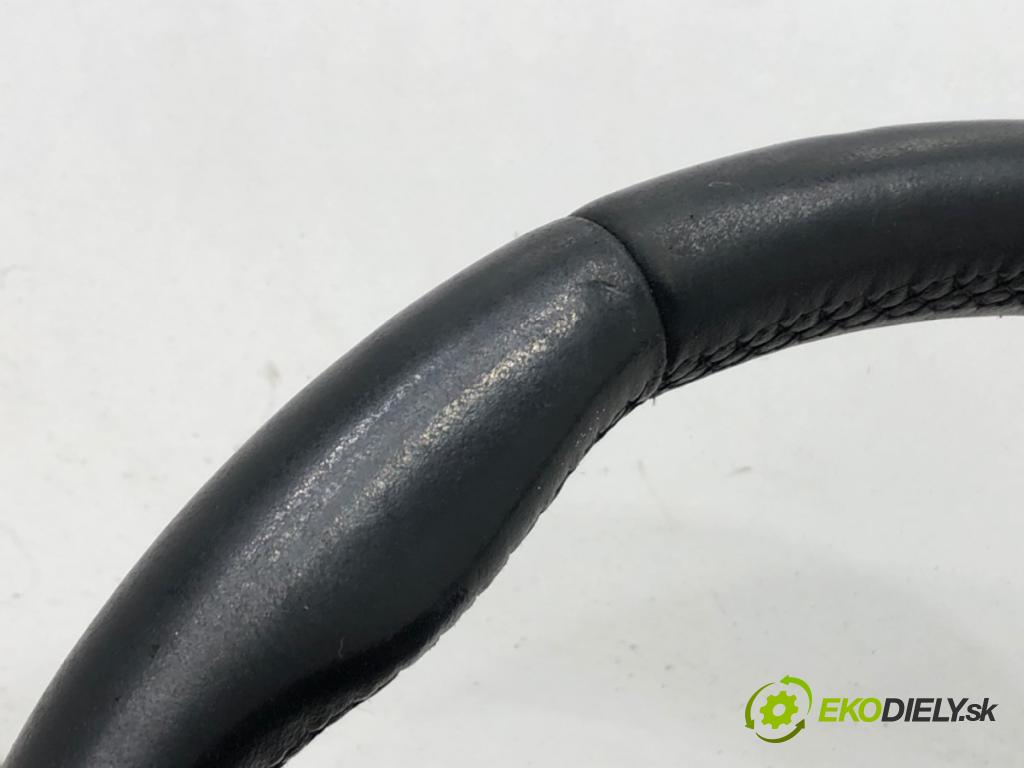 FORD FOCUS III sedan 2010 - 2022    1.6 Ti 92 kW [125 KM] benzyna 2010 - 2022  volant GV413600DC (Volanty)