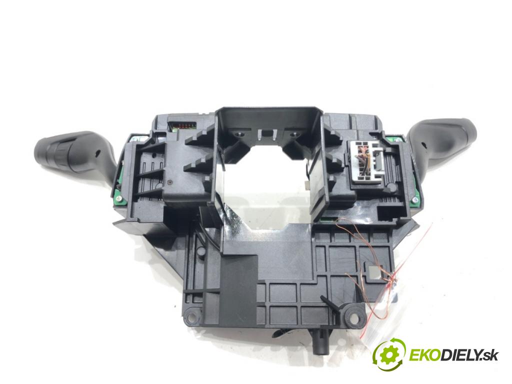 FORD FOCUS III sedan 2010 - 2022    1.6 Ti 92 kW [125 KM] benzyna 2010 - 2022  Prepínač kombinovaný F1ET-13N064-BD (Prepínače, spínače, tlačidlá a ovládače kúrenia)