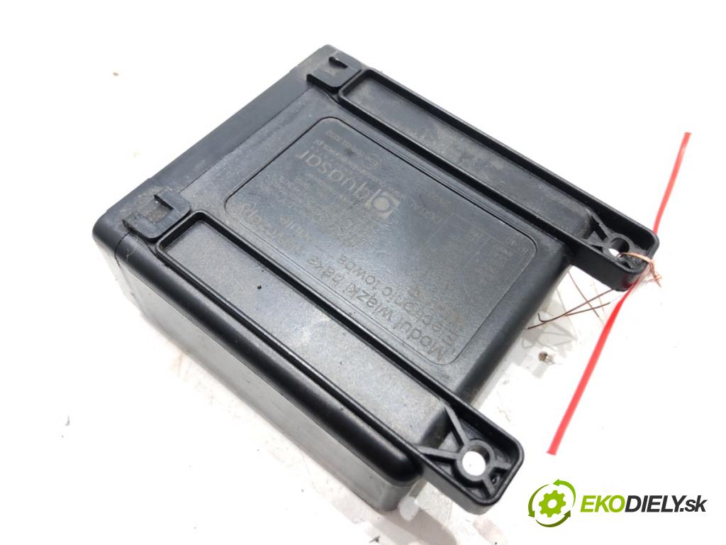 FORD FOCUS III sedan 2010 - 2022    1.6 Ti 92 kW [125 KM] benzyna 2010 - 2022  Modul ťažného oka 10R-033232 (Ostatné)