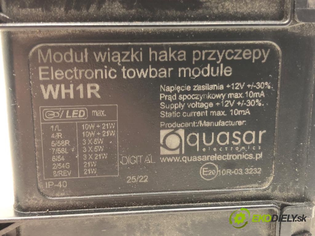 FORD FOCUS III sedan 2010 - 2022    1.6 Ti 92 kW [125 KM] benzyna 2010 - 2022  Modul ťažného oka 10R-033232 (Ostatné)