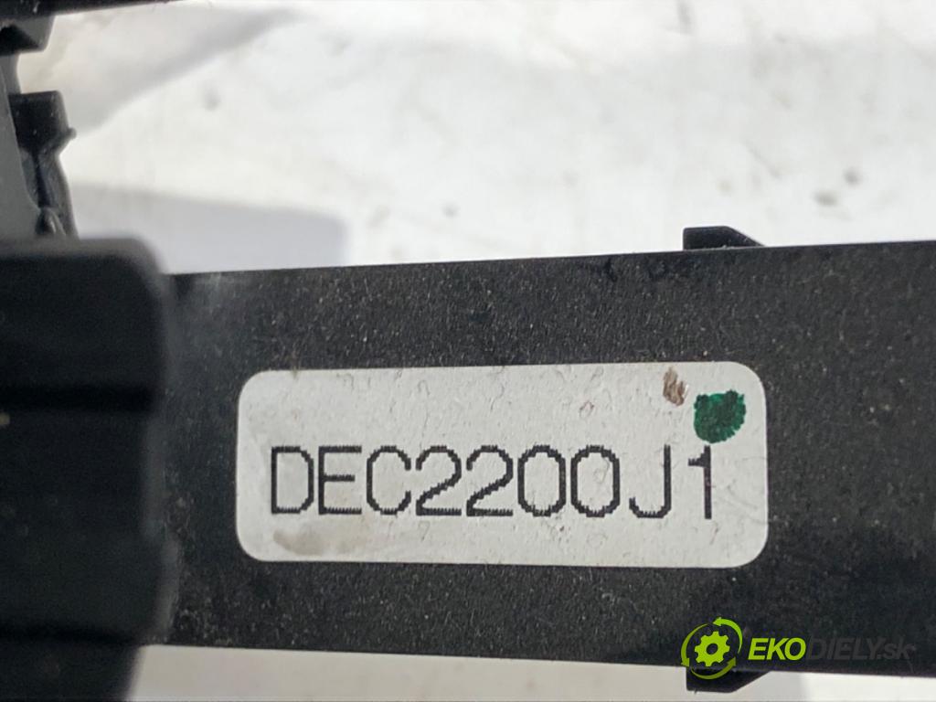 AUDI A4 B5 Avant (8D5) 1994 - 2002    1.9 TDI 85 kW [115 KM] olej napędowy 2000 - 2001  Krúžok, slimák airbag 1J0959653B (Airbag)