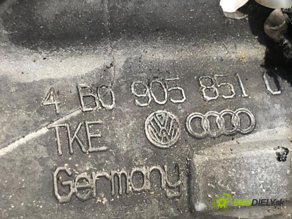 AUDI A4 B5 Avant (8D5) 1994 - 2002    1.9 TDI 85 kW [115 KM] olej napędowy 2000 - 2001  spinačka 4B0905851C (Spínacia skrinka a kľúč)
