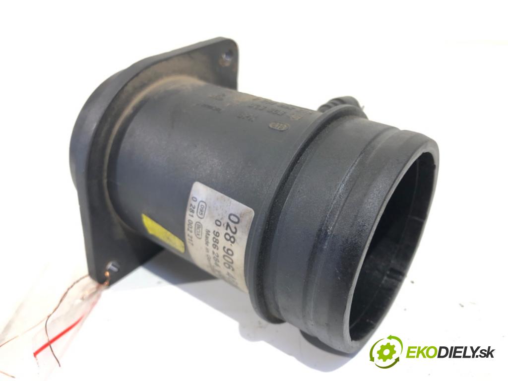 AUDI A4 B5 Avant (8D5) 1994 - 2002    1.9 TDI 85 kW [115 KM] olej napędowy 2000 - 2001  Váha vzduchu 0281002216 028906461 (Váha vzduchu)