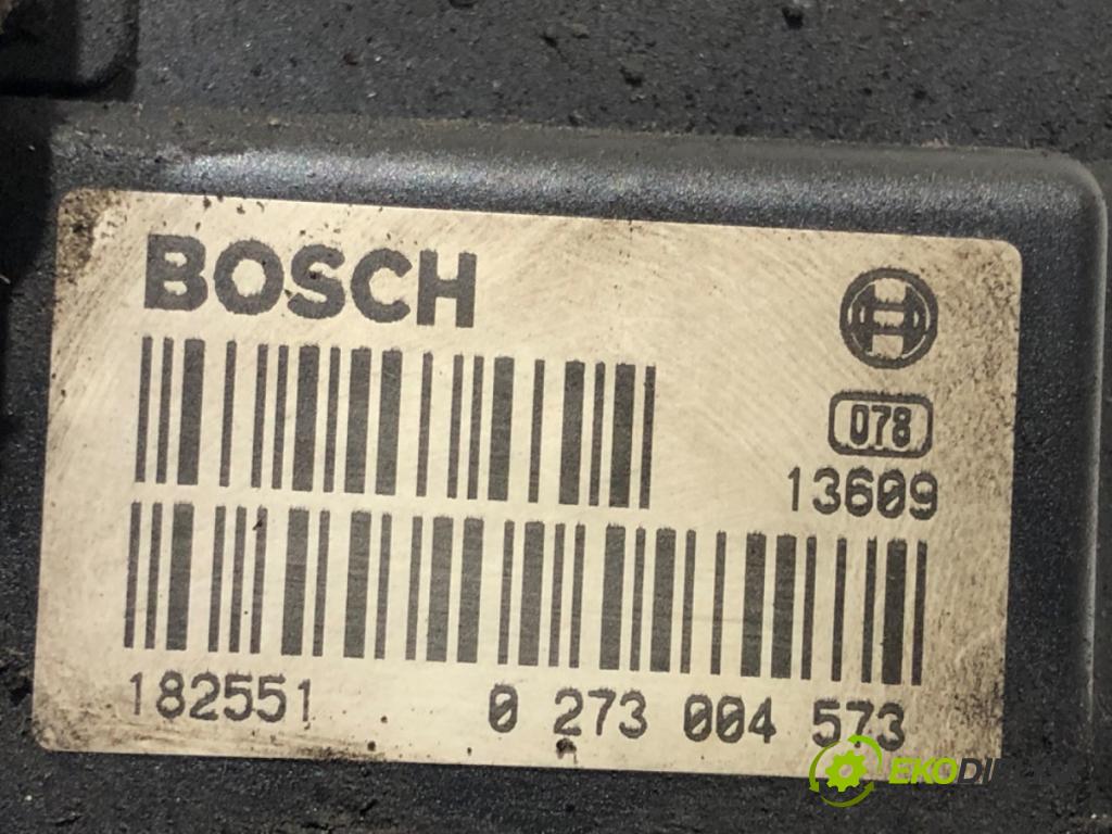 AUDI A4 B5 Avant (8D5) 1994 - 2002    1.9 TDI 85 kW [115 KM] olej napędowy 2000 - 2001  pumpa ABS 0273004573 (Pumpy brzdové)