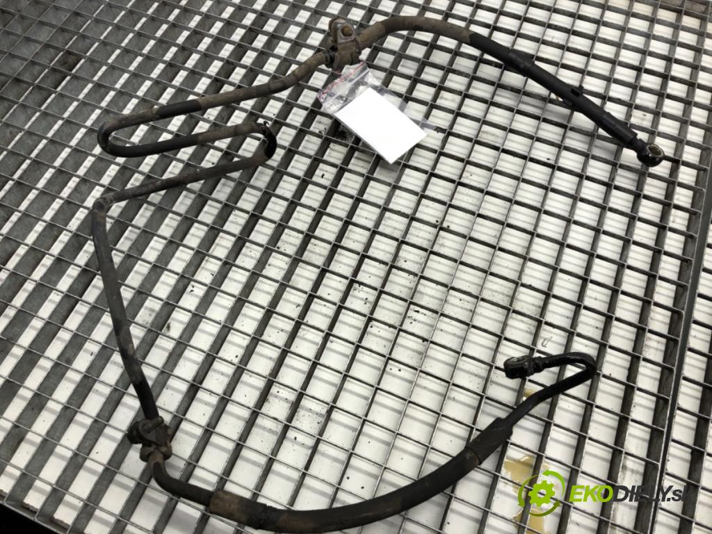 SEAT TOLEDO II (1M2) 1998 - 2006    1.6 74 kW [100 KM] benzyna 1998 - 2004  hadica servočerpadlo  (Rúrka/hadica servočerpadla)