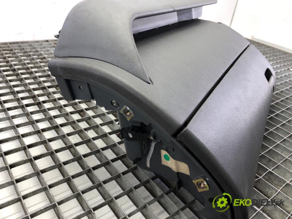 SEAT TOLEDO II (1M2) 1998 - 2006    1.6 74 kW [100 KM] benzyna 1998 - 2004  Priehradka, kastlík spolujazdca 1M1857103 (Priehradka, kastlík)