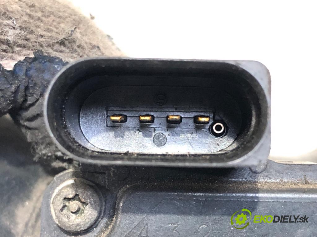 SEAT TOLEDO II (1M2) 1998 - 2006    1.6 74 kW [100 KM] benzyna 1998 - 2004  Váha vzduchu 06A906461B (Váha vzduchu)