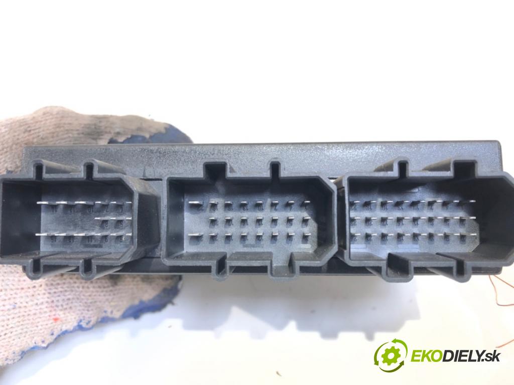 SEAT TOLEDO II (1M2) 1998 - 2006    1.6 74 kW [100 KM] benzyna 1998 - 2004  Modul komfortu 1C0959799E (Modul komfortu)