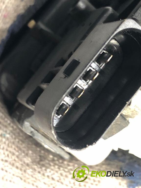 SEAT TOLEDO II (1M2) 1998 - 2006    1.6 74 kW [100 KM] benzyna 1998 - 2004  Mechanizmus stieračov predný  (Motorček stieračov predné)