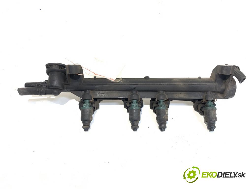 SEAT TOLEDO II (1M2) 1998 - 2006    1.6 74 kW [100 KM] benzyna 1998 - 2004  Lišta vstrekovacia  (Vstrekovacia lišta)