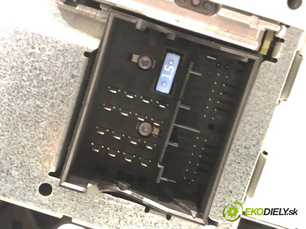 FORD MONDEO IV (BA7) 2007 - 2015    1.6 EcoBoost 118 kW [160 KM] benzyna 2011 - 2015  RADIO Navigácia BS7T18K931EJ (Audio zariadenie)