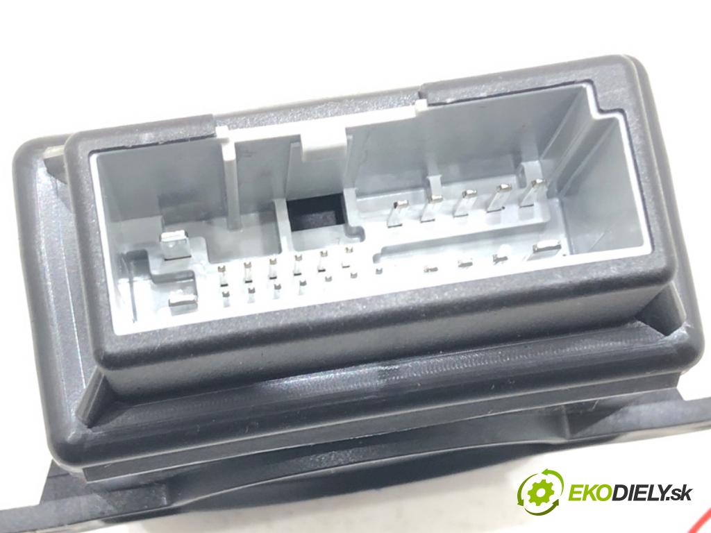 FORD MONDEO IV (BA7) 2007 - 2015    1.6 EcoBoost 118 kW [160 KM] benzyna 2011 - 2015  Modul svetiel 7S71-13K031-BJ (Ostatné)