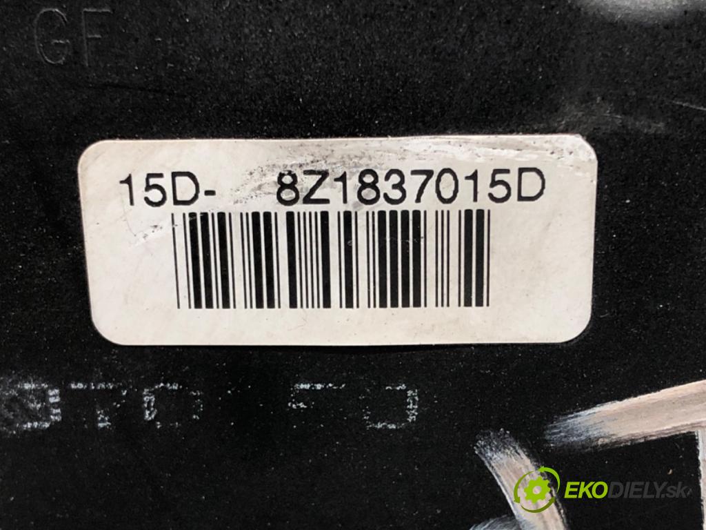 AUDI A2 (8Z0) 2000 - 2005    1.4 55 kW [75 KM] benzyna 2000 - 2005  zámok dveře levý přední část 8Z1837015D