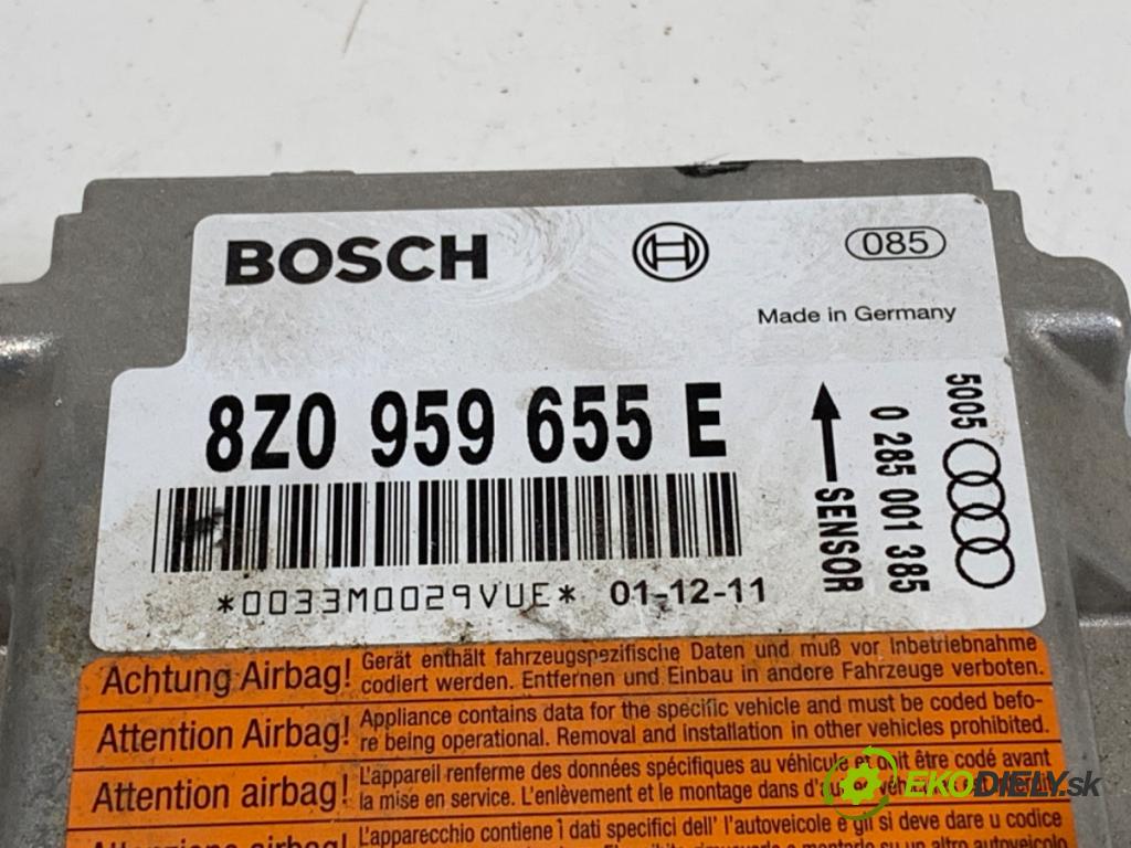 AUDI A2 (8Z0) 2000 - 2005    1.4 55 kW [75 KM] benzyna 2000 - 2005  senzor airbag 8Z0959655E (Snímače)