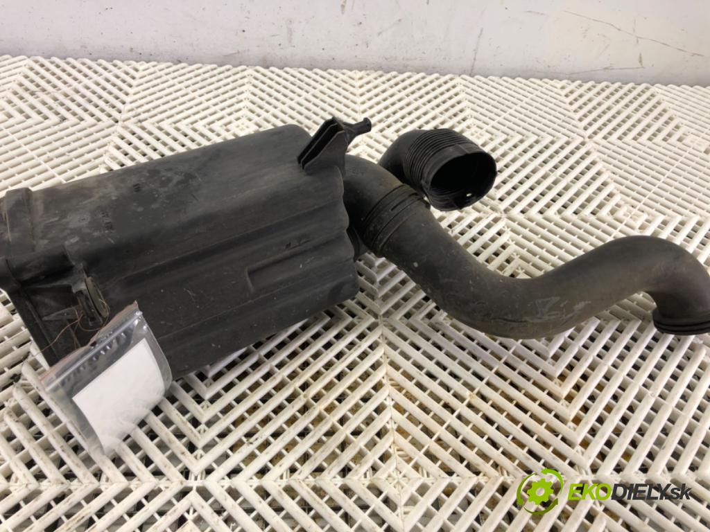 AUDI A2 (8Z0) 2000 - 2005    1.4 55 kW [75 KM] benzyna 2000 - 2005  Obal filtra vzduchu 8Z01296076C (Obaly filtrov vzduchu)