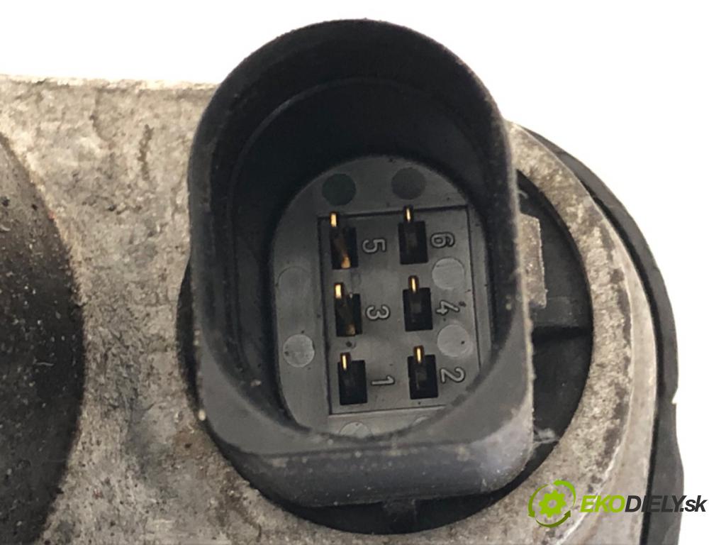 AUDI A2 (8Z0) 2000 - 2005    1.4 55 kW [75 KM] benzyna 2000 - 2005  Škrtiaca klapka 036133062B (Škrtiaca klapka)