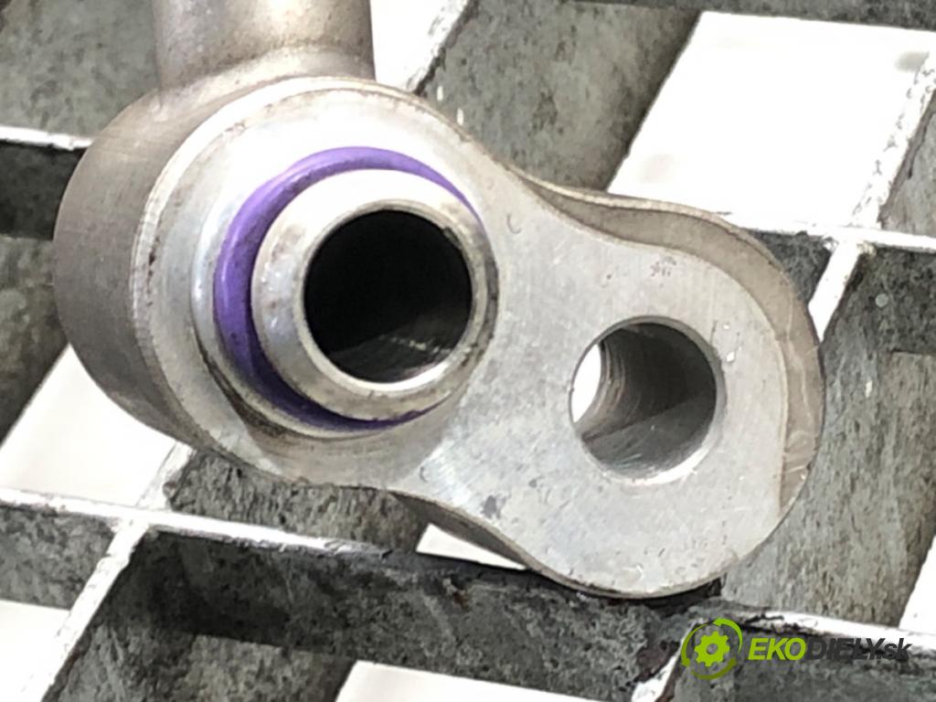 AUDI A2 (8Z0) 2000 - 2005    1.4 55 kW [75 KM] benzyna 2000 - 2005  rúrka klimatizácie  (Rúrka klimatizácie)