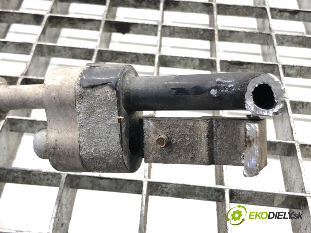 AUDI A2 (8Z0) 2000 - 2005    1.4 55 kW [75 KM] benzyna 2000 - 2005  rúrka klimatizácie  (Rúrka klimatizácie)