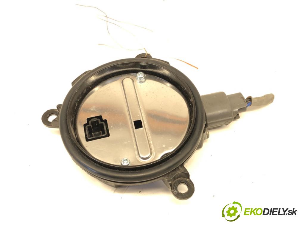 INFINITI Q70 (Y51) 2013 - 2022    3.0 175 kW [238 KM] olej napędowy 2013 - 2022  Menič XENON  (Riadiaca jednotka xenónu)