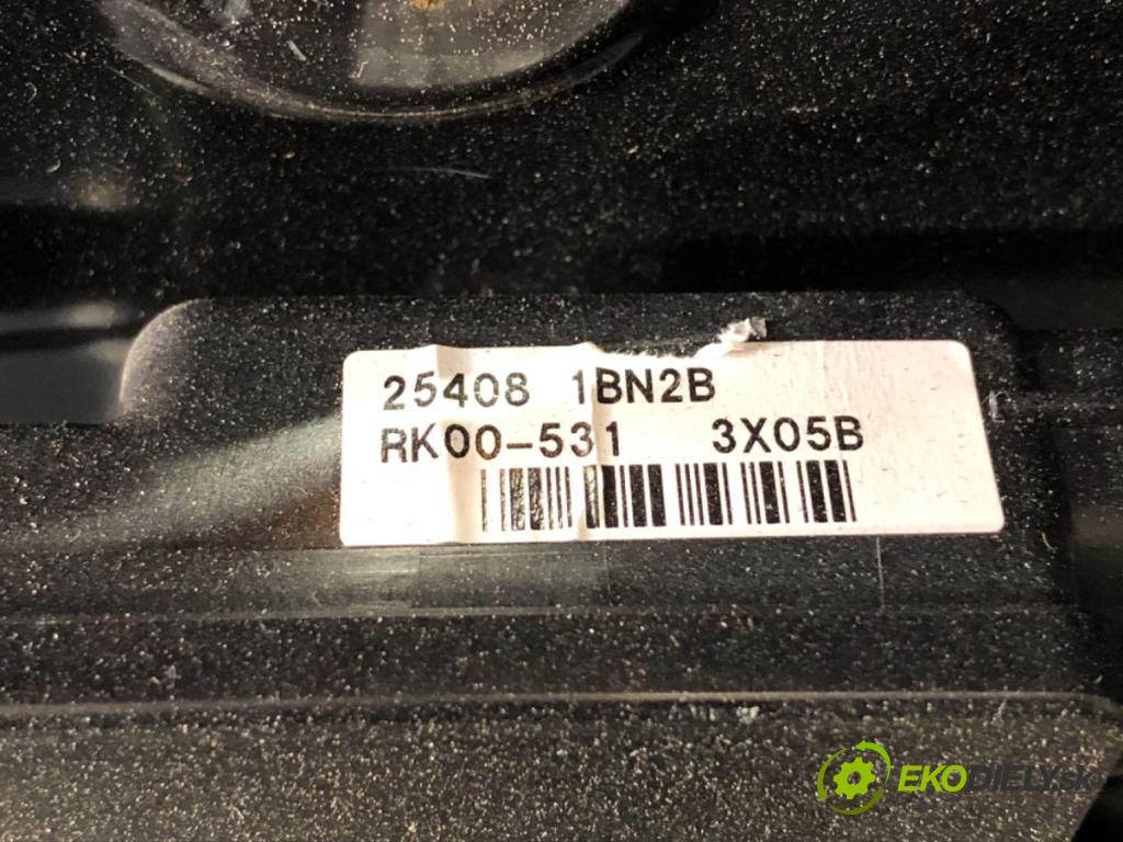 INFINITI Q70 (Y51) 2013 - 2022    3.0 175 kW [238 KM] olej napędowy 2013 - 2022  mechanismus okna levý přední část 80751 1ML0C