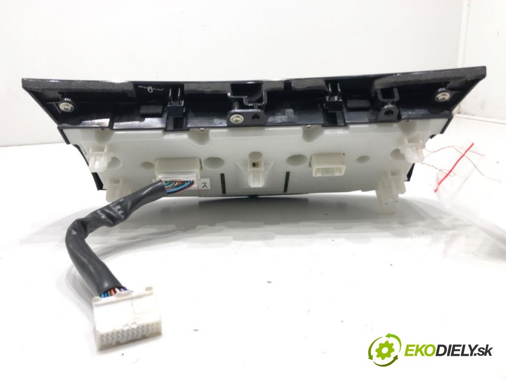 INFINITI Q70 (Y51) 2013 - 2022    3.0 175 kW [238 KM] olej napędowy 2013 - 2022  Panel ovládania kúrenia 283951MK3D (Prepínače, spínače, tlačidlá a ovládače kúrenia)