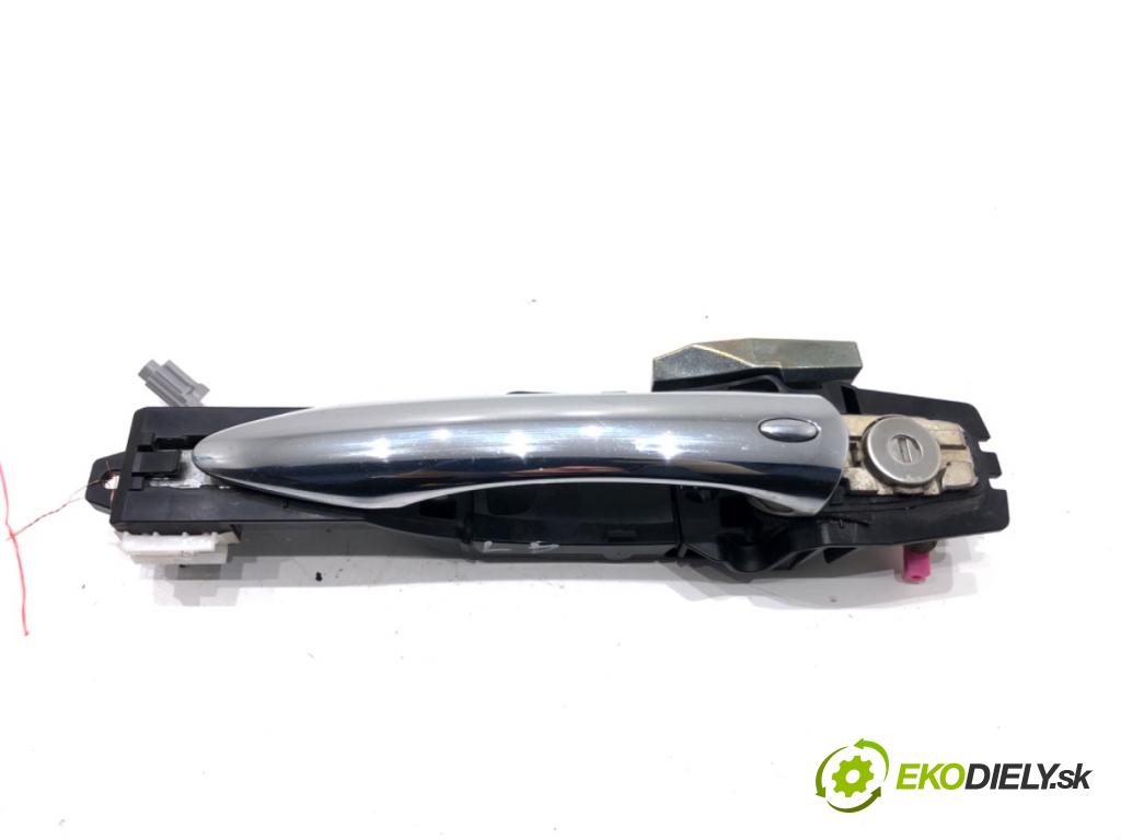 INFINITI Q70 sedan 2014 175 kW 3.0 2993 Kľučka vonkajšia ľavy predný 