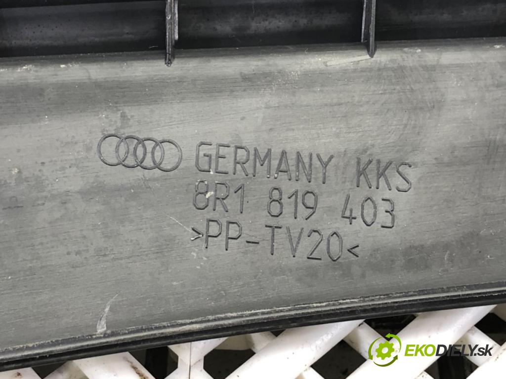 AUDI Q5 (8RB) 2008 - 2017    SQ5 TDI quattro 240 kW [326 KM] olej napędowy 2015 - 2017  Torpédo, plast pod čelné okno 8R1819403 (Torpéda)