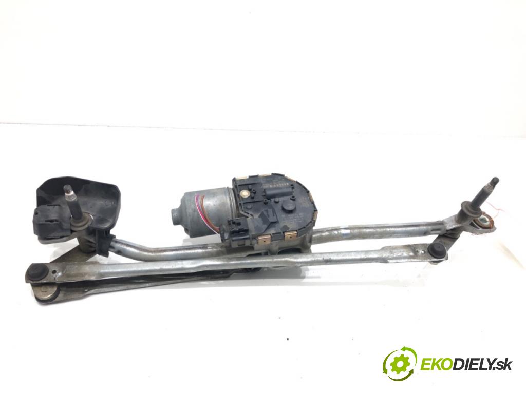 AUDI Q5 (8RB) 2008 - 2017    SQ5 TDI quattro 240 kW [326 KM] olej napędowy 2015 - 2017  Mechanizmus stieračov predný 8R1955119A (Motorček stieračov predné)