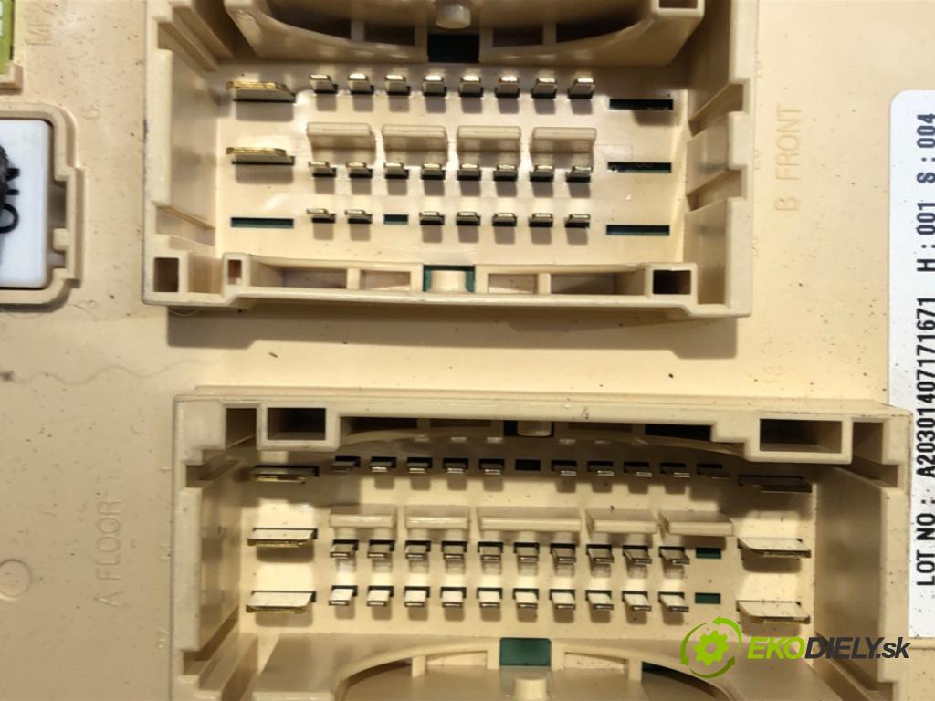 KIA CEED Sportswagon (JD) 2012 - 2018    1.6 GDI 99 kW [135 KM] benzyna 2012 - 2018  modul BSI 91950-A203013 (Pojistkové skříňky)