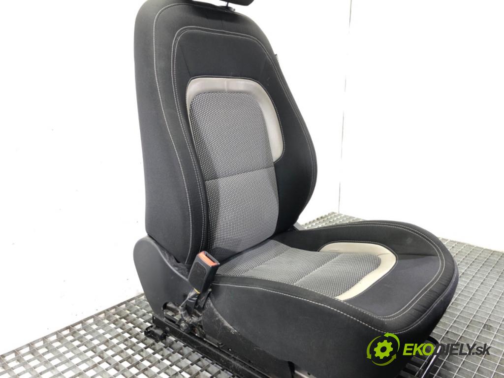 KIA CEED Sportswagon (JD) 2012 - 2018    1.6 GDI 99 kW [135 KM] benzyna 2012 - 2018  Sedadlo ľavy predný