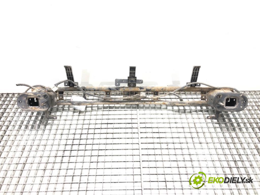 KIA CEED Sportswagon (JD) 2012 - 2018    1.6 GDI 99 kW [135 KM] benzyna 2012 - 2018  výztuha nárazníka zadní část  (Výztuhy zadní)