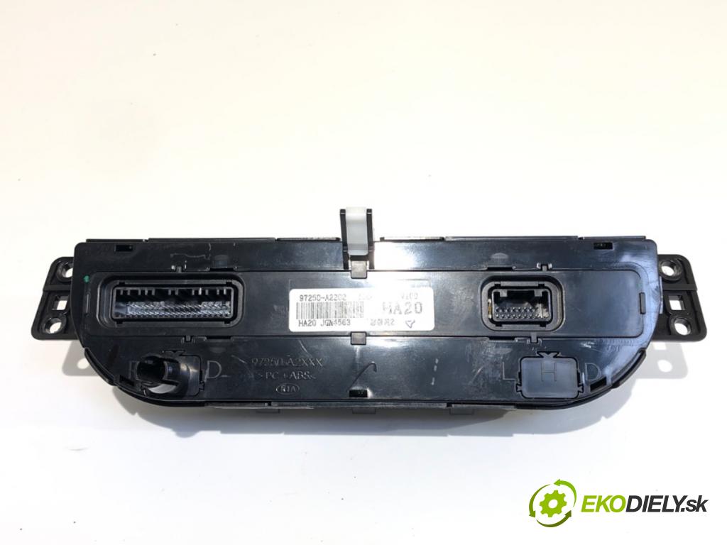 KIA CEED Sportswagon (JD) 2012 - 2018    1.6 GDI 99 kW [135 KM] benzyna 2012 - 2018  Panel ovládania kúrenia 97250-A2202 (Prepínač/spínač/tlačidlo a ovládač kúrenia)