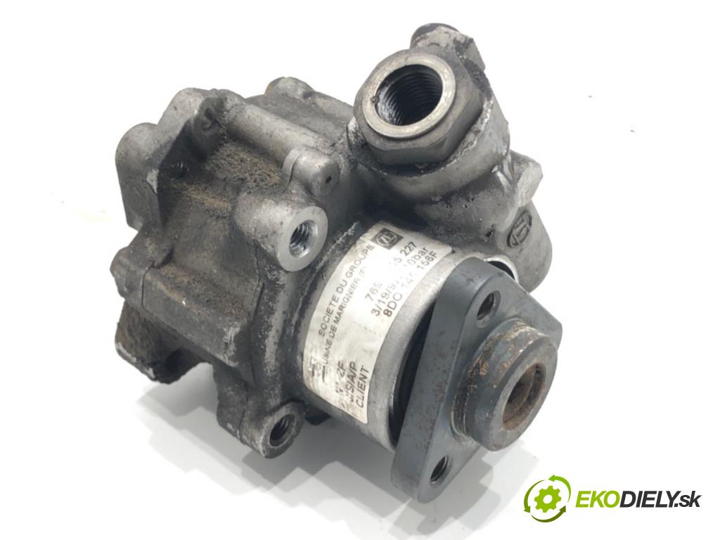 AUDI A6 C5 (4B2) 1997 - 2005    2.4 121 kW [165 KM] benzyna 1997 - 2005  Pumpa servočerpadlo 8D0145156F (Servočerpadlo, pumpa riadenia)