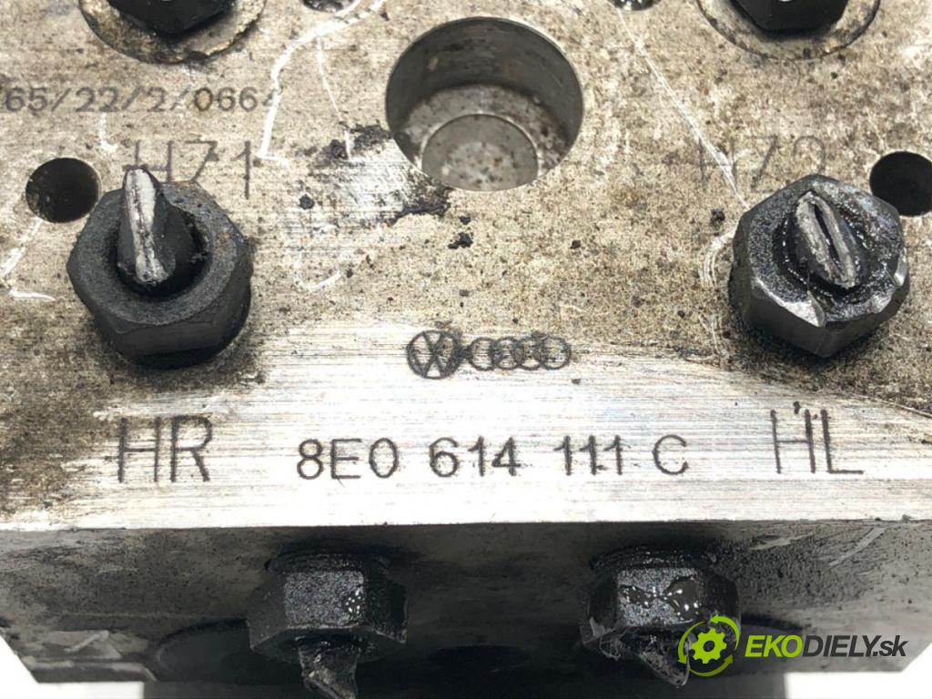 AUDI A6 C5 (4B2) 1997 - 2005    2.4 121 kW [165 KM] benzyna 1997 - 2005  Pumpa ABS 8E0614111C (Pumpa ABS)