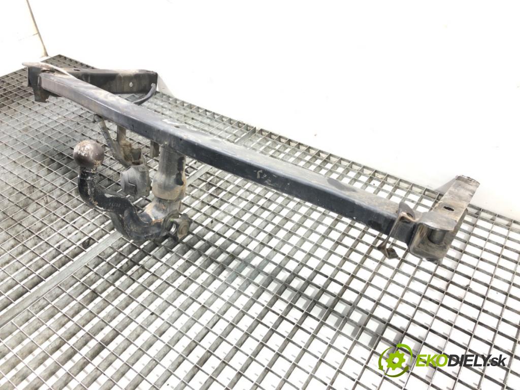 AUDI A6 C5 (4B2) 1997 - 2005    2.4 121 kW [165 KM] benzyna 1997 - 2005  Hák tažné zařízení  (Tažná zařízení)