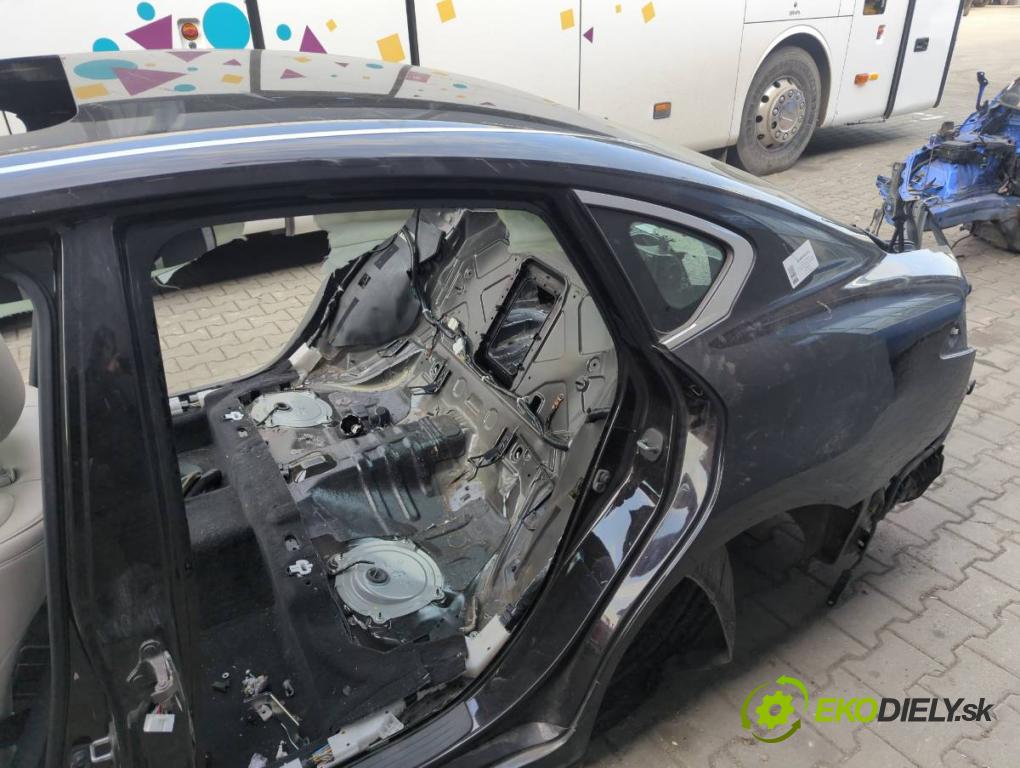 INFINITI Q70 (Y51) 2013 - 2022    3.0 175 kW [238 KM] olej napędowy 2013 - 2022  KAROSERIA ČTVRŤÁK blatník zadní část levý pravý práh střecha PODŁUŻNICA levý pravý