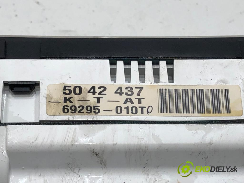 SAAB 9-5 Kombi (YS3E) 1998 - 2009    2.3 Turbo 169 kW [230 KM] benzyna 1999 - 2001  Prístrojovka 5042437 (Prístrojová doska, displej)