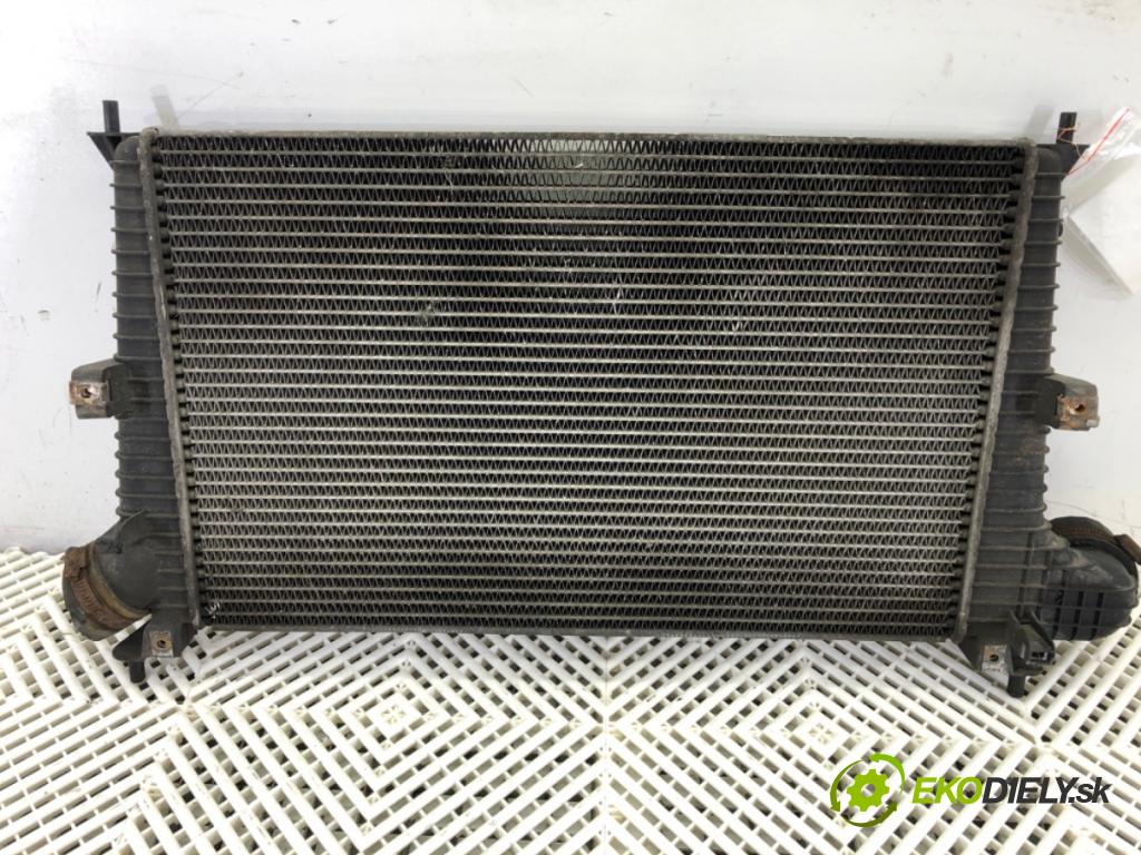 SAAB 9-5 Kombi (YS3E) 1998 - 2009    2.3 Turbo 169 kW [230 KM] benzyna 1999 - 2001  intercooler 4576039 (Intercooler (chladič nasávaného vzduchu))
