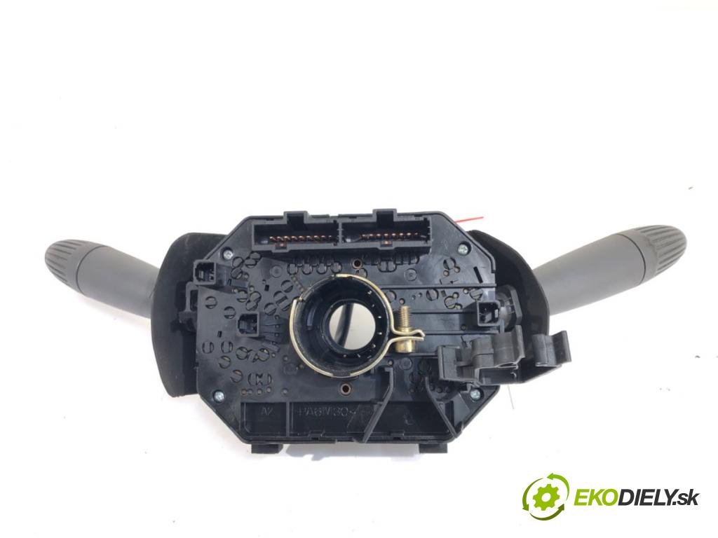 FIAT PANDA (169_) 2003 - 2022    1.1 (169.AXA1A) 40 kW [54 KM] benzyna 2003 - 2022  Prepínač kombinovaný 735360978 (Prepínač/spínač/tlačidlo a ovládač kúrenia)