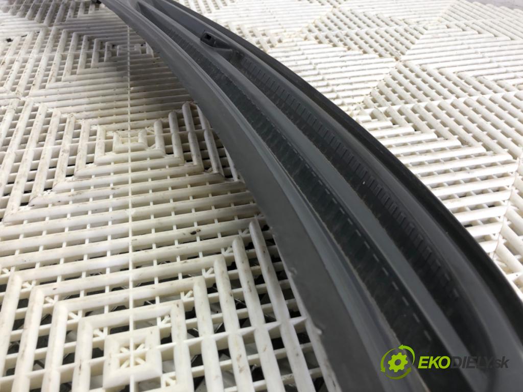 FIAT PANDA (169_) 2003 - 2022    1.1 (169.AXA1A) 40 kW [54 KM] benzyna 2003 - 2022  Torpédo, plast pod čelné okno 735340441 (Torpéda)